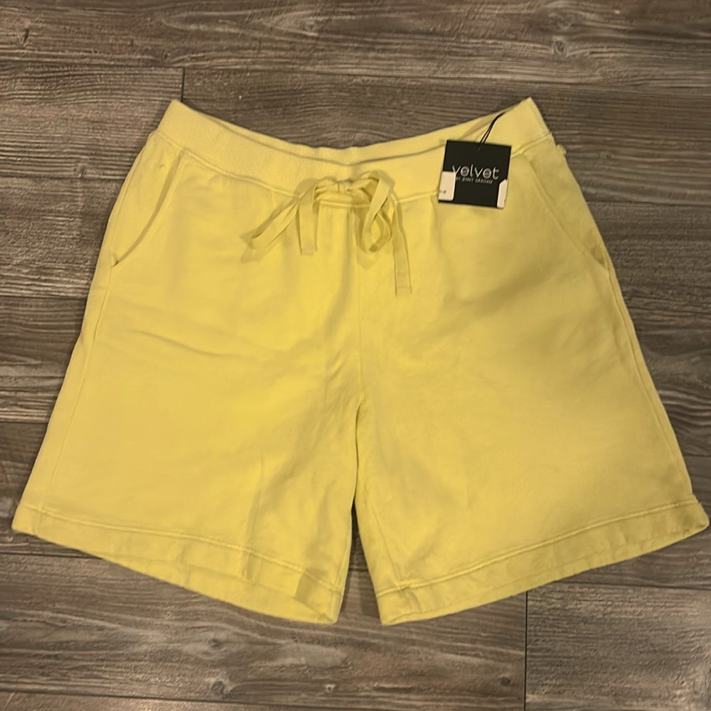 NWT VELVET BY JENNY GRAHAM LAGUNA ORGANIC FLEECE SHORTS YELLOW SIZE M